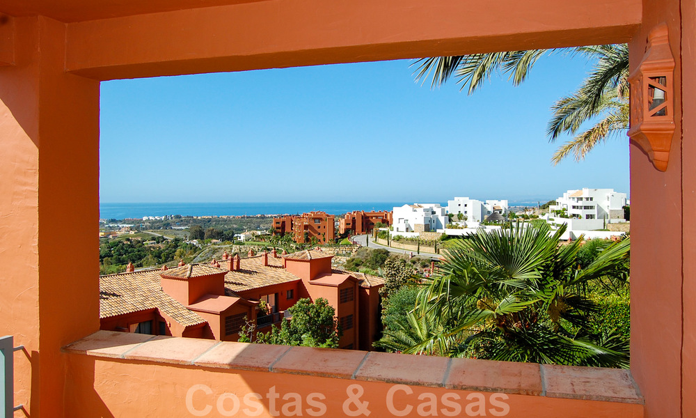 Luxury apartments for sale in Royal Flamingos with stunning views over the golf and sea in Marbella - Benahavis 23568