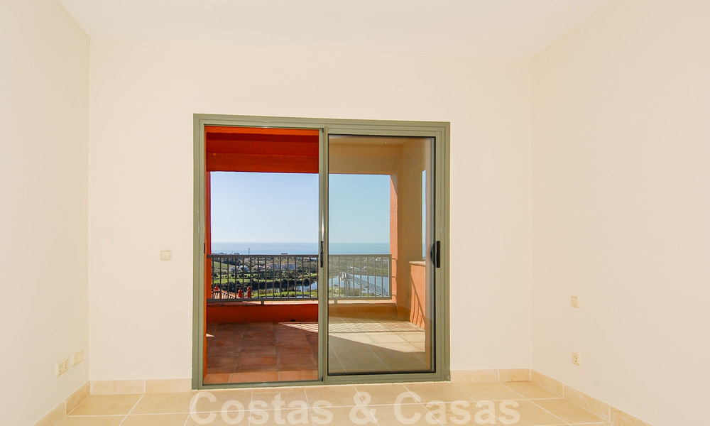 Luxury apartments for sale with gorgeous views over the golf and sea in Marbella - Benahavis 23710
