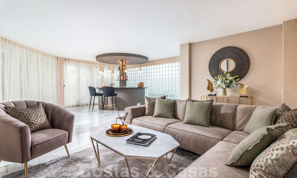 Stylish luxury villa in Art Deco style for sale in Nueva Andalucia, Marbella. Must sell! 24183