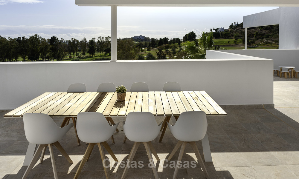 For sale in Atalaya Hills: Modern style apartments with golf and sea views in Benahavis - Marbella 24242