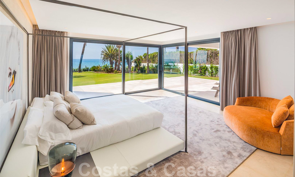 Modern exclusive beachfront villa for sale with panoramic sea views on the New Golden Mile, between Marbella and Estepona. Back on the market! 24262