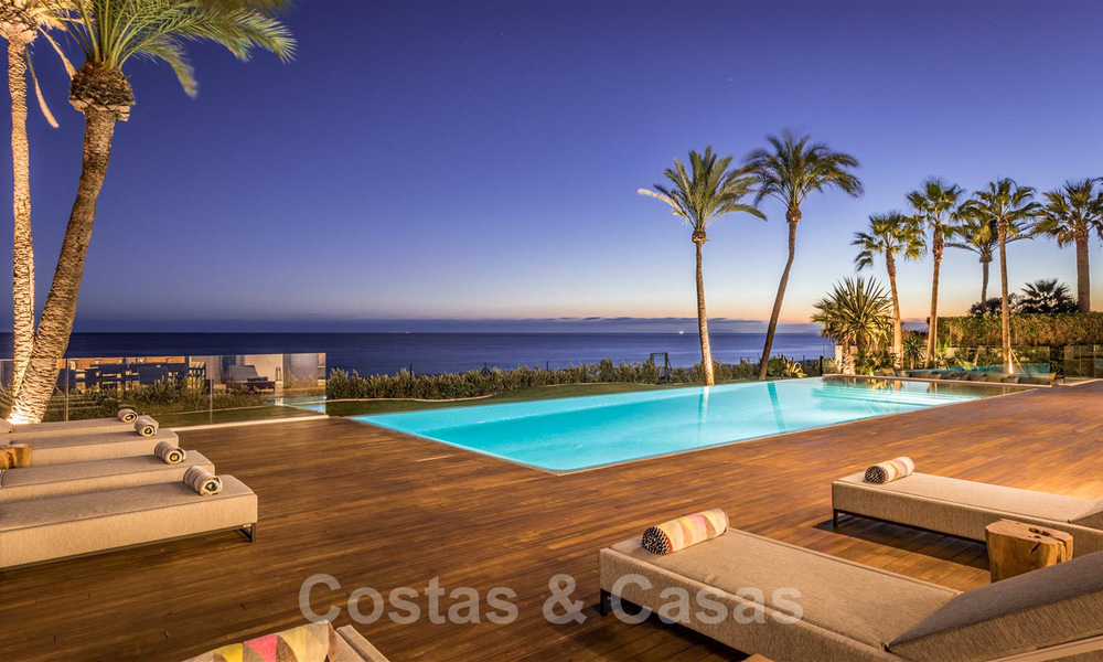 Modern exclusive beachfront villa for sale with panoramic sea views on the New Golden Mile, between Marbella and Estepona. Back on the market! 24281