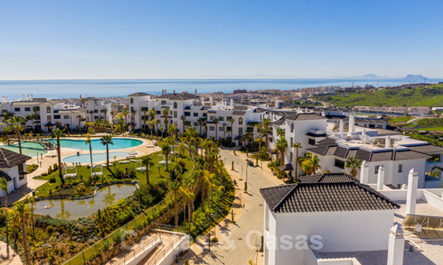 Elegant new modern apartments with panoramic mountain- and sea views for sale in the hills of Estepona 24378