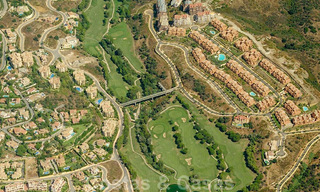 Mediterranean style villas and semi-detached villas with sea- and golf views in Elviria, Marbella 24418 