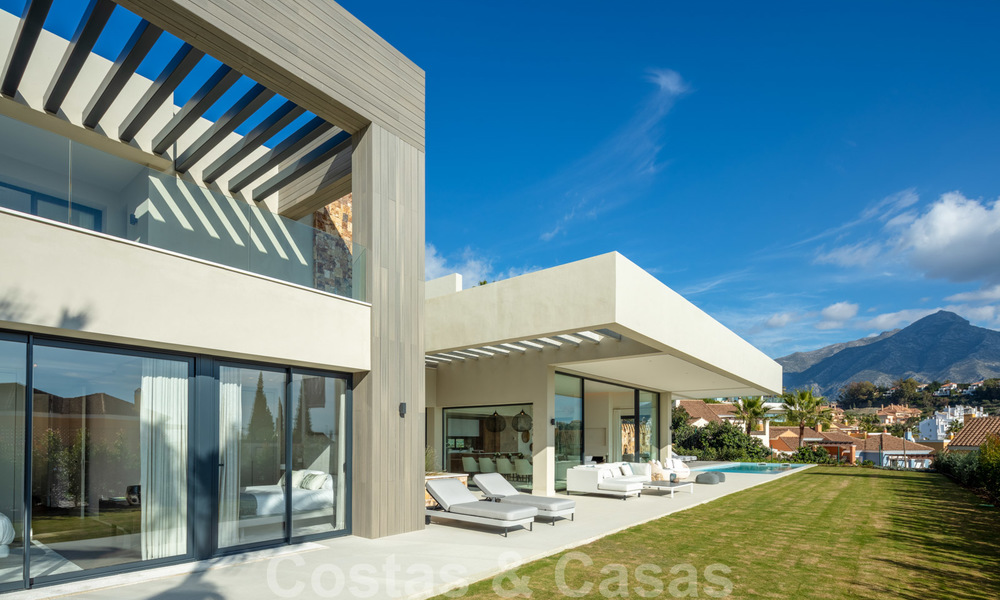 Contemporary modern newly built villas for sale in Nueva Andalucia, Marbella 24478