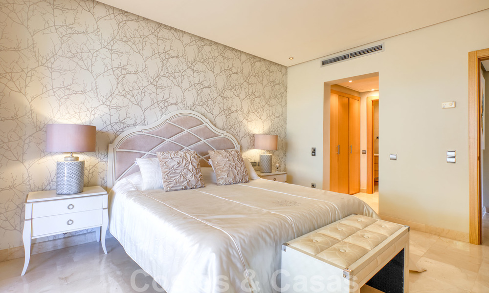 Luxury apartment for sale in prestigious complex on the Golden Mile in Marbella 24826