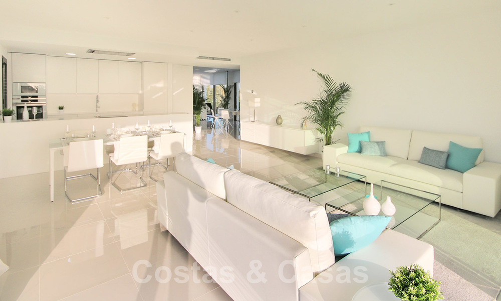 New ready to move in modern design apartment for sale, on the golf course between Marbella and Estepona 24846