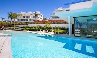New ready to move in modern design apartment for sale, on the golf course between Marbella and Estepona 24857 