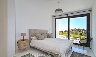 Modern penthouse apartment for sale overlooking the golf course and the Mediterranean Sea in Benahavis - Marbella 24868 