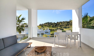 Modern apartment for sale overlooking the golf course in Benahavis - Marbella 24890 