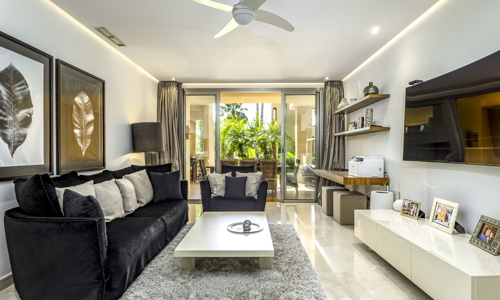 Luxury apartment for sale in prestigious complex on the Golden Mile in Marbella 25194