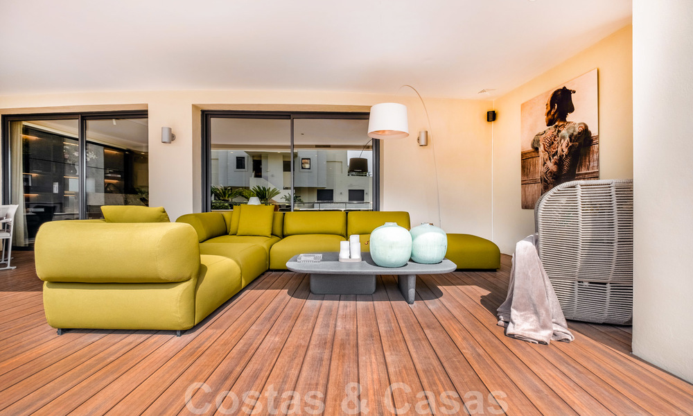 Exclusive modern apartment for sale with a contemporary luxury interior in Sierra Blanca, Golden Mile, Marbella 24982