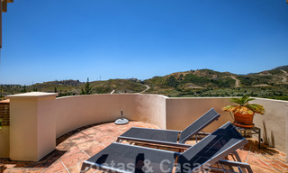 Spacious luxury apartments with a large terrace and panoramic views in a stylish complex surrounded by a golf course in Marbella - Benahavis 25172 