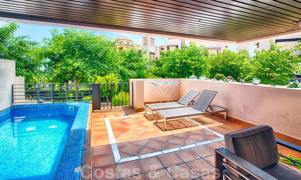 Modern apartment for sale in a first line beach complex with private pool between Marbella and Estepona. Huge price drop! 25680