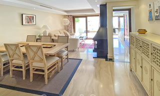 Modern penthouse for sale in a first line beach complex with private pool and sea views, between Marbella and Estepona 25758 
