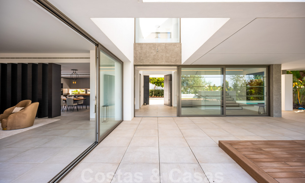 Brand new ultra-modern luxury villa for sale with sea views in Marbella - Benahavis 35672