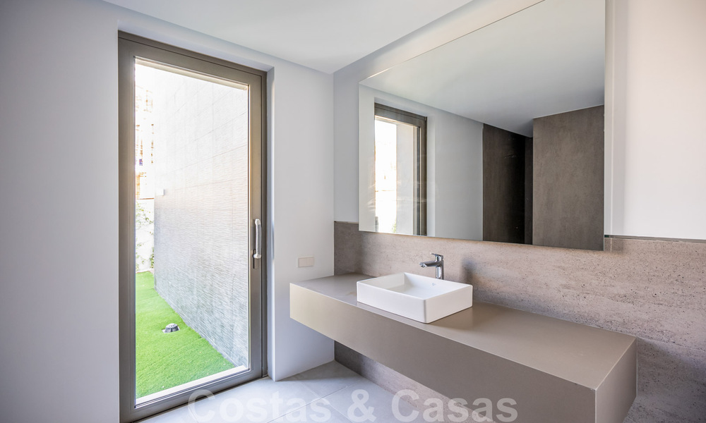 Brand new ultra-modern luxury villa for sale with sea views in Marbella - Benahavis 35684