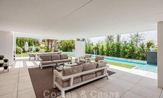 Brand new ultra-modern luxury villa for sale with sea views in Marbella - Benahavis 35692 