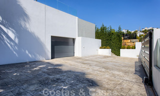 Ready to move in new modern luxury villa for sale, located directly on the golf course in Marbella - Benahavis 35408 