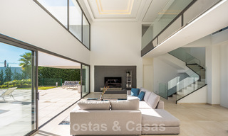 Ready to move in new luxury villa for sale, designed under a symmetrical architecture with modern lines, with golf and sea views in Marbella - Benahavis 36583 