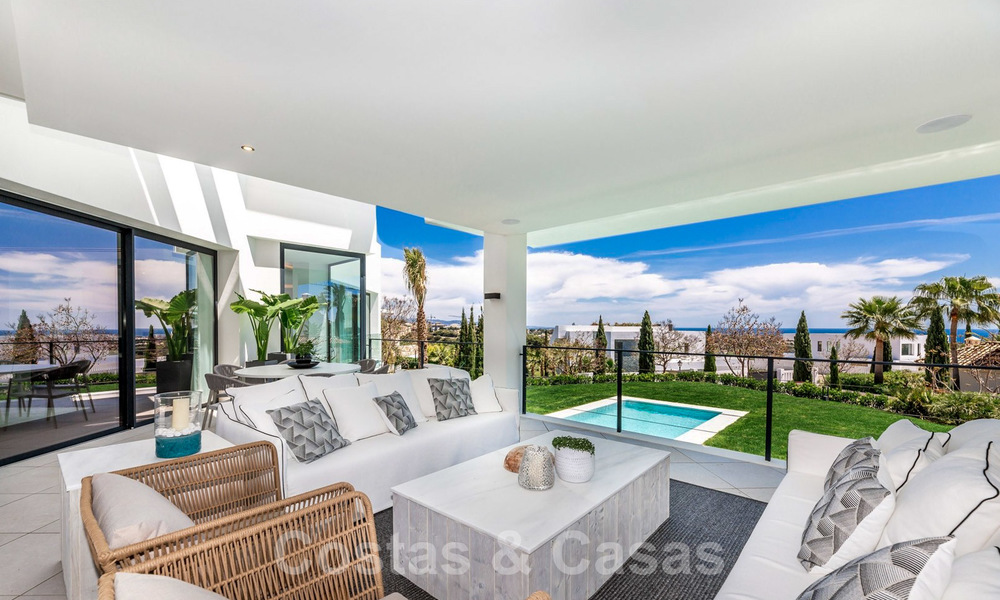 Modern villa with sea view for sale in Los Flamingos Golf in Marbella - Benahavis. Reduced in price. 26005