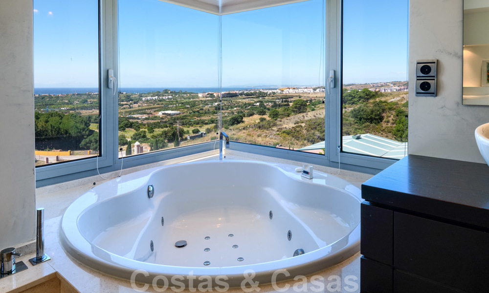 Modern villa with panoramic golf and sea views for sale in Los Flamingos Golf in Marbella - Benahavis 26051