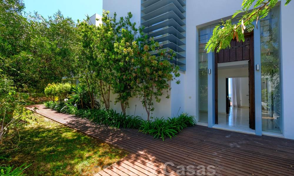 Modern villa with panoramic golf and sea views for sale in Los Flamingos Golf in Marbella - Benahavis 26057