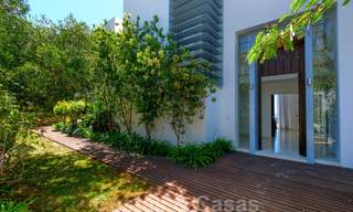 Modern villa with panoramic golf and sea views for sale in Los Flamingos Golf in Marbella - Benahavis 26057 