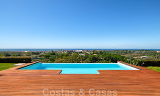 Modern villa with panoramic golf and sea views for sale in Los Flamingos Golf in Marbella - Benahavis 26062 