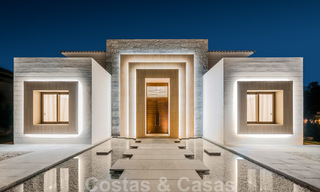 Move in ready, modern beachside villa for sale in the prestigious Guadalmina Baja in Marbella 26066 