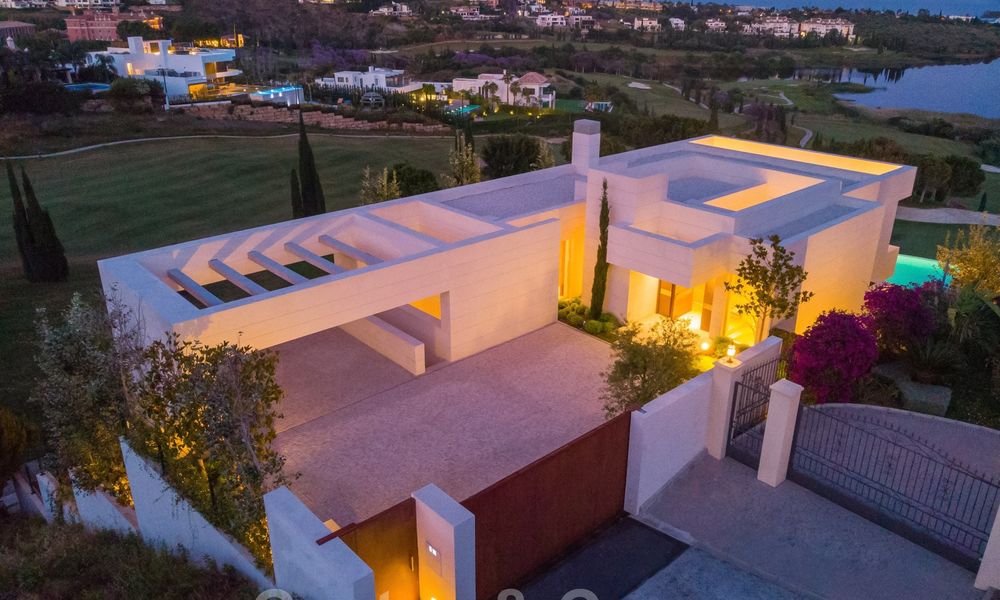 First line golf villa in elegant modern style with panoramic golf and sea views for sale in Los Flamingos Golf in Marbella - Benahavis 26125