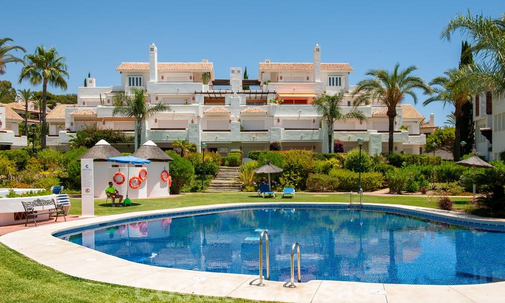 Spacious garden apartment for sale with sea views in a beautiful complex directly on the beach in Los Monteros, Marbella 26133