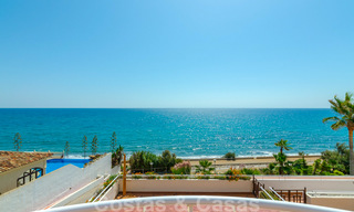 Penthouse apartment for sale, first line beach with panoramic sea view in Estepona 26180 