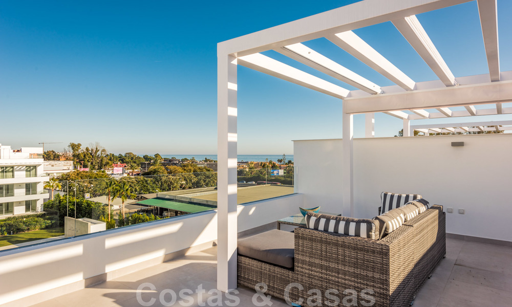 Modern penthouse apartment for sale on the New Golden Mile, between Marbella and Estepona, within walking distance to supermarkets and the beach 26366