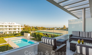 Modern penthouse apartment for sale on the New Golden Mile, between Marbella and Estepona, within walking distance to supermarkets and the beach 26367 