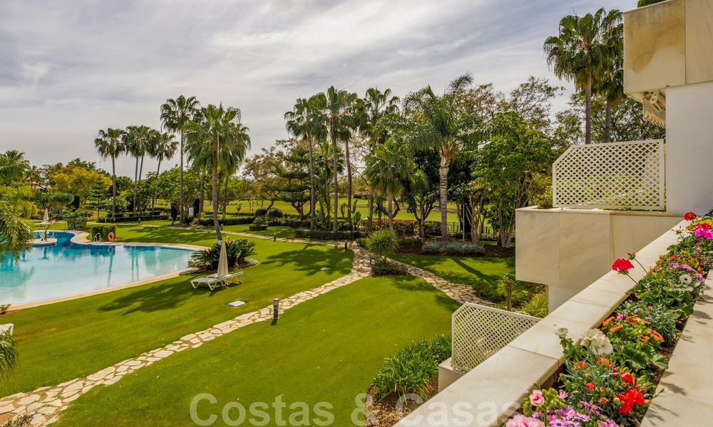 Renovated luxury apartment for sale, first line golf Las Brisas in Nueva Andalucia, Marbella 26552