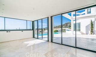 Brand new modern luxury villa for sale in Nueva Andalucia, Marbella 26424 