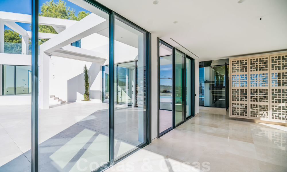 Brand new modern luxury villa for sale in Nueva Andalucia, Marbella 26428