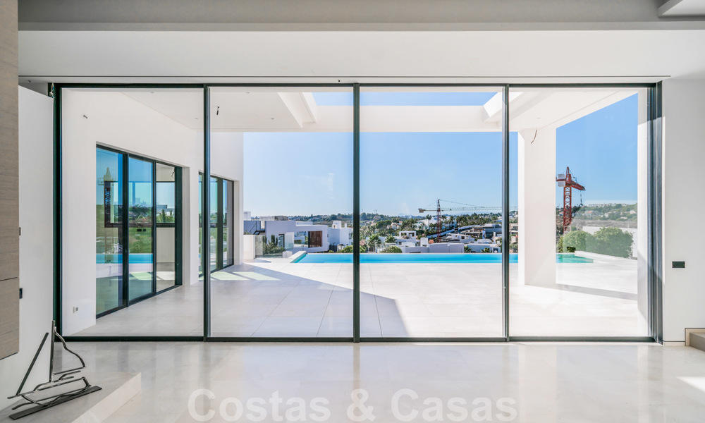 Brand new modern luxury villa for sale in Nueva Andalucia, Marbella 26430
