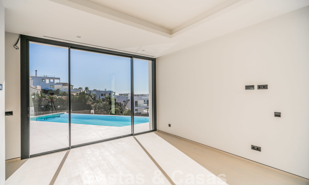 Brand new modern luxury villa for sale in Nueva Andalucia, Marbella 26431