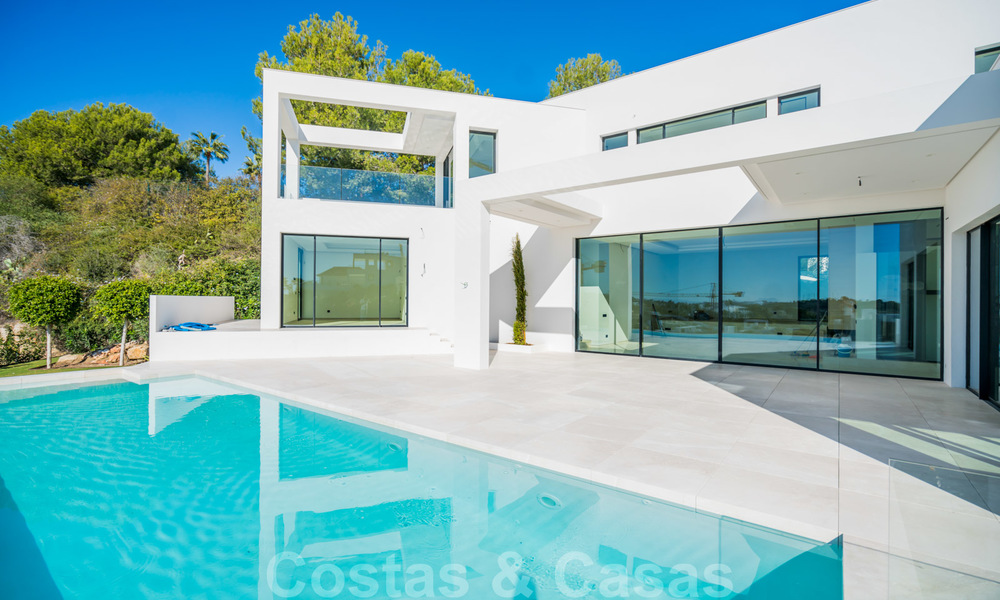 Brand new modern luxury villa for sale in Nueva Andalucia, Marbella 26447