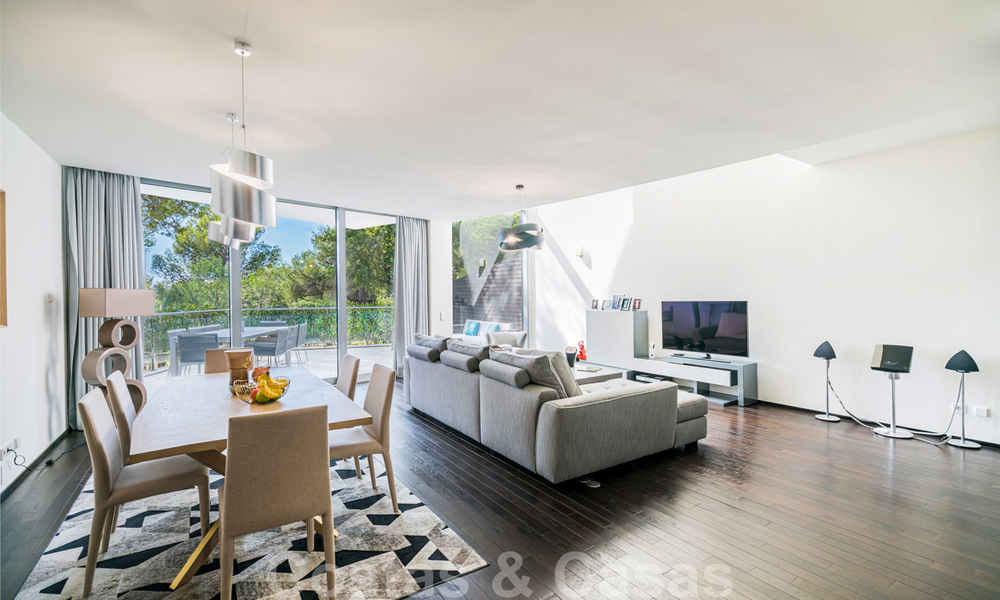 Modern semi-detached villa for sale in the exclusive Sierra Blanca, Marbella. The cheapest in the complex. 26457