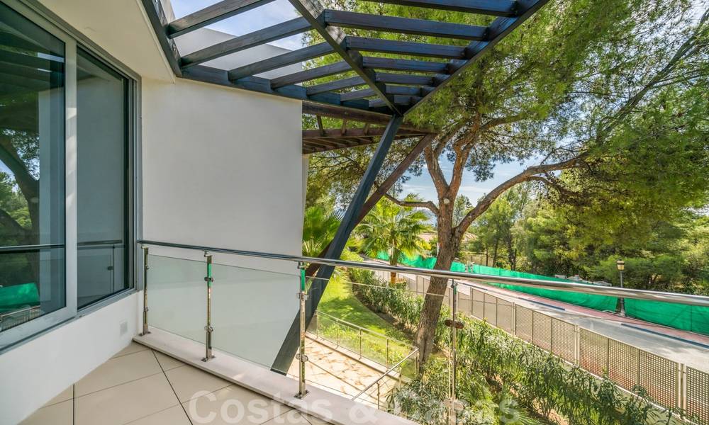 Modern semi-detached villa for sale in the exclusive Sierra Blanca, Marbella. The cheapest in the complex. 26468