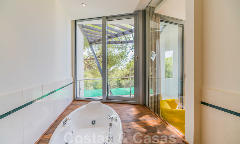 Modern semi-detached villa for sale in the exclusive Sierra Blanca, Marbella. The cheapest in the complex. 26471