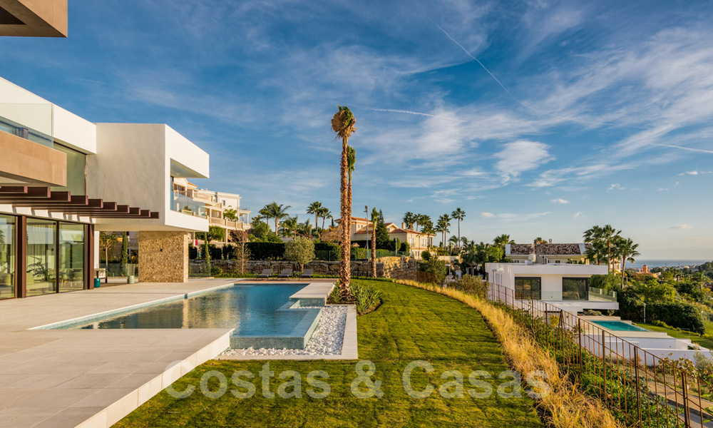 Modern new luxury villa with stunning golf views for sale in Benahavis - Marbella 26598