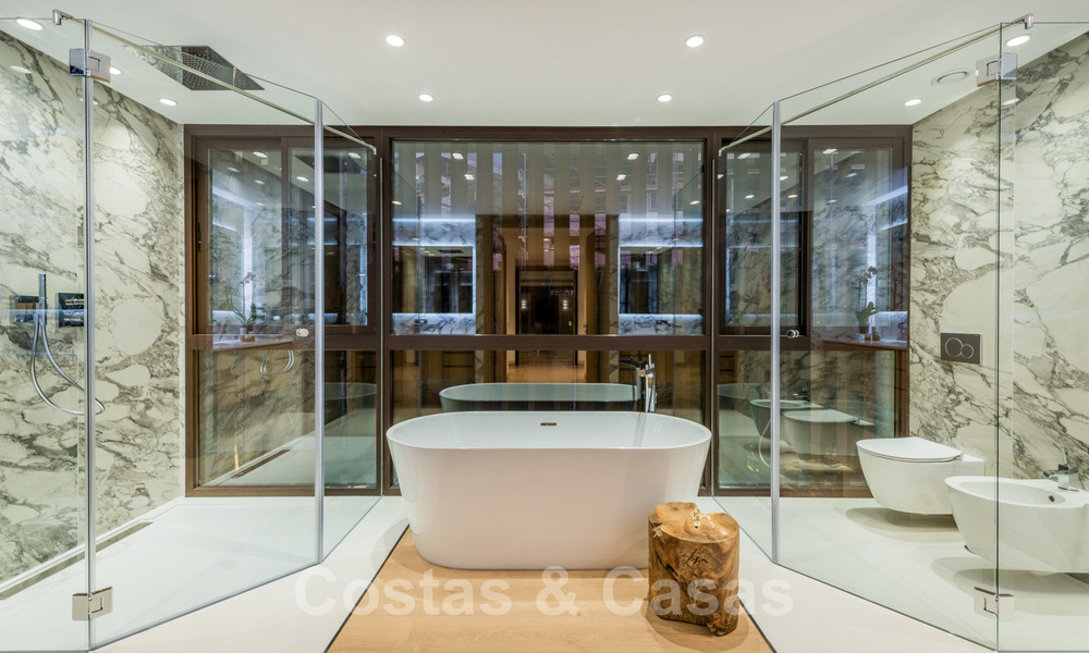 Modern new luxury villa with stunning golf views for sale in Benahavis - Marbella 26611