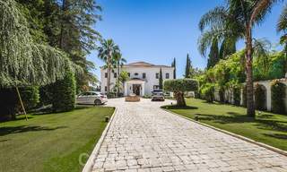 Renovated luxury villa for sale in a modern Mediterranean style in the exclusive Cascada de Camojan on the Golden Mile in Marbella 27067 