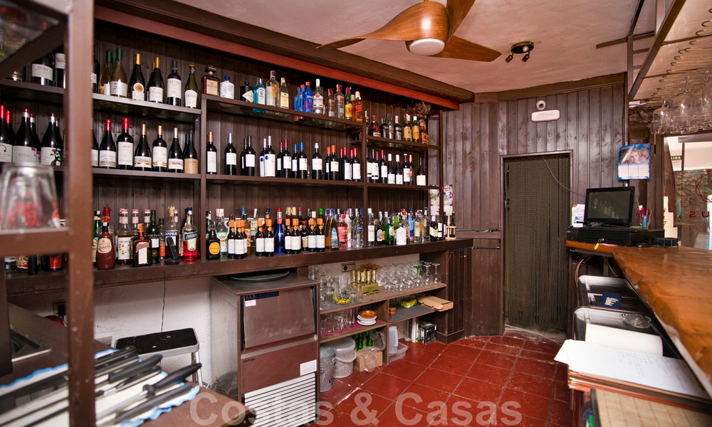 Bar - Restaurant for sale in the historical centre of Marbella. Open to offers! 27088