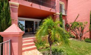 Spacious apartment with a large terrace and private garden with panoramic views of the coast and the sea in Benahavis - Marbella 27120 