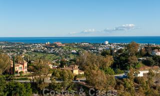 Ready to move into, spacious apartment with panoramic views of the coast and the Mediterranean Sea in Benahavis - Marbella 31024 